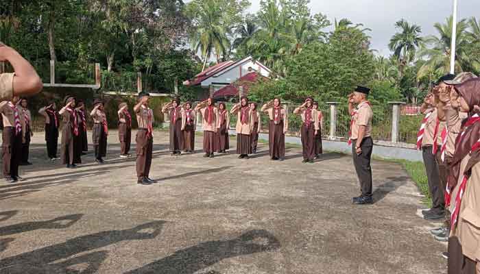 Pramuka Penggalang Kota Sawahlunto Mendapat Pembekalan di Pusdiklatcab Sei Durian