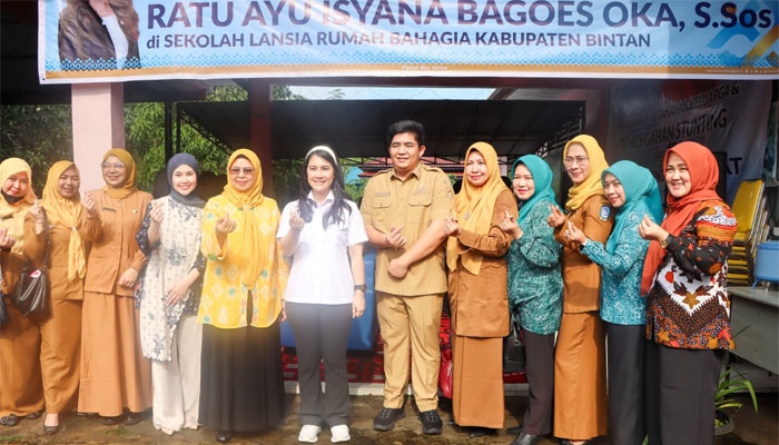 Wakil Menteri Kependudukan dan Pembangunan Keluarga/Wakil Kepala BKKBN, Ratu Ayu Isyana Bagoes Oka melakukan kunjungan kerja ke Kabupaten Bintan, Kepulauan Riau