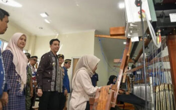 Walikota Sawahlunto Resmikan Operasional Sentra Tenun Songket Silungkang, Bantuan DAK Kementerian Perindustrian