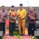 Gubernur Sumbar, Mahyeldi dalam Seminar Nasional Kiprah Rahmah El Yunusiyyah sebagai Pahlawan Nasional di Auditorium UNP