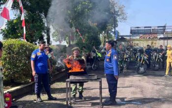 Kegiatan TMMD ke-128 Non Fisik Ajarkan Warga Krangean Sigap Padamkan Api Sejak Dini 6 Kegiatan TMMD ke-128 Non Fisik Ajarkan Warga Krangean Sigap Padamkan Api Sejak Dini