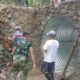 Armco Jembatan Garuda TMMD ke-128 terpasang