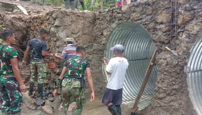 Armco Jembatan Garuda TMMD ke-128 terpasang