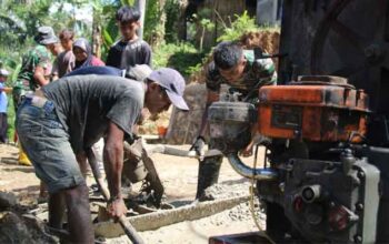 Molen Jadi Andalan Percepatan Pembangunan Jalan TMMD ke-128 di Desa Krangean