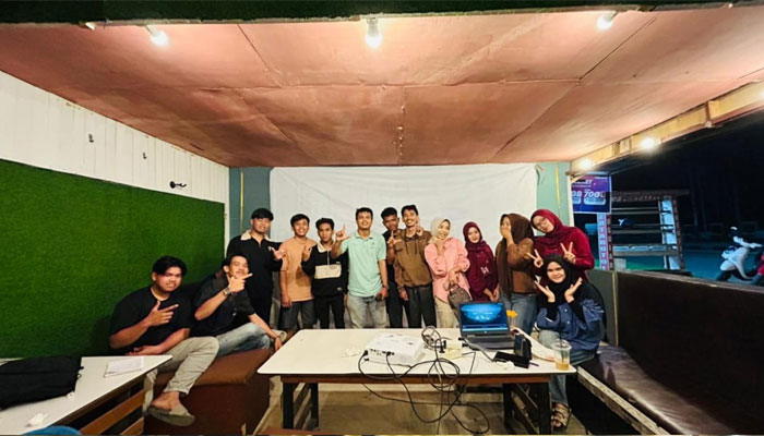 Nonton bareng HMI Cabang Dharmasraya