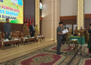 Bupati Sijunjung, Benny Dwifa Yuswir Sutan Gumilang resmi melantik Jaheri sebagai Sekretaris Daerah (Sekda) Kabupaten Sijunjung definitif.
