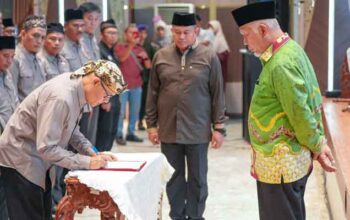 Gubernur Mahyeldi melantik Pengurus Forum Pembauran Kebangsaan Sumbar Periode 2025–2031