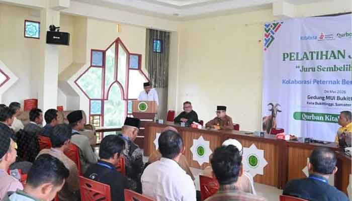 Wawako Bukittinggi Buka Pelatihan Juru Sembelih Halal (JULEHA)