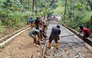 Pembangunan jalan menuju Jembatan Garuda TMMD ke-128