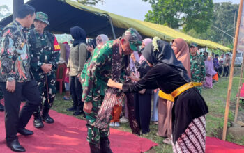 Kedatangan Irdam IV Diponegoro Mendapat Sambutan Hangat di Penutupan TMMD Reguler ke-128 Purbalingga