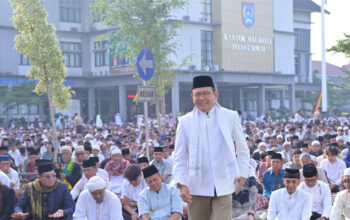 1.791 Hewan Kurban Warnai Idul Adha di Payakumbuh, Ribuan Jamaah Padati Balai Kota 5 Wako Zulmaeta dalam Salat Idul Adha 1447 Hijriah di halaman Balai Kota Payakumbuh