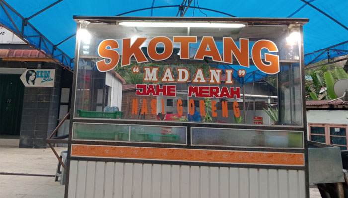 Skotang Madani Pasar Sapan Kota Sawahlunto, Rasanya Maknyus dan Harga Ramah di Kantong 1 Skotang Madani jual miuman sekoteng di Pasar Sapan Kota Sawahlunto