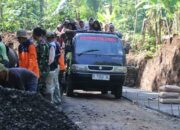 Pembangunan Akses Jalan Desa Krangean Bangkitkan Senyum Sopir Desa