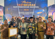 Sumbar Raih Dua Penghargaan dalam Tasyakuran Hardiknas 2026, Begini Apresiasi Gubernur Mahyeldi 9 Sumbar Raih Dua Penghargaan dalam Tasyakuran Hardiknas 2026