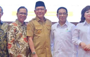 Wako Payakumbuh Bidik Program 8.000 RTLH Kemenkes RI untuk Percepat Penurunan Kasus TBC 4 Wako Payakumbuh Bidik Program 8.000 RTLH Kemenkes RI untuk Percepat Penurunan Kasus TBC
