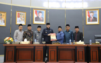 DPRD Kota Padang Sahkan Perda Penguatan Lembaga Adat dan Pelestarian Budaya Minangkabau 3 Perda Penguatan Lembaga Adat dan Pelestarian Budaya Minangkabau