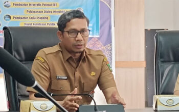Pemprov Sumbar: Pengecekan STNK di SPBU Bersifat Selektif, Bukan Seluruh Pembeli BBM Subsidi 3 Kepala Dinas Energi dan Sumber Daya Mineral (ESDM) Sumbar, Helmi Heriyanto sebut Pengecekan STNK di SPBU Bersifat Selektif