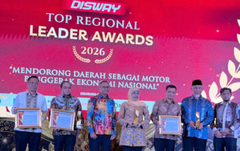 Gubernur Sumbar, Mahyeldi raih penghargaan Disway Top Regional Leader Awards 2026 Kategori Ekonomi Umat dan Budaya Halal