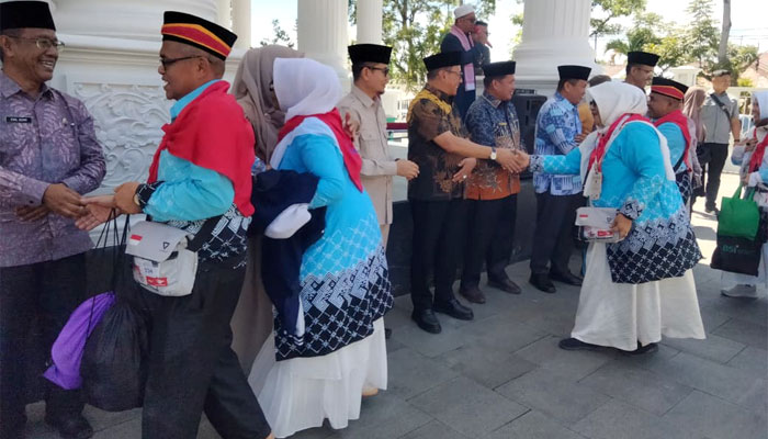 Pemko Bukittinggi Sambut Kepulangan 252 Jemaah Haji Kloter 7 1 Pemko Bukittinggi Sambut Kepulangan 252 Jemaah Haji Kloter 7