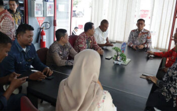 Pemko Payakumbuh Sidak Seluruh SPBU, Pastikan Distribusi BBM Subsidi Tepat Sasaran 4 Tim berkumpul di Balai Kota Payakumbuh sebelum Sidak seluruh SPBU