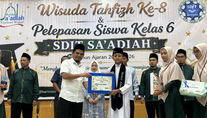 Wakil Bupati Solok Hadiri Wisuda Tahfiz ke-8 SDIT Sa’adiah