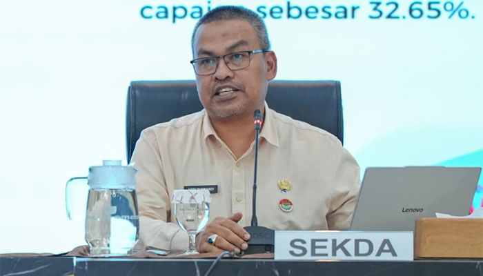 Mulai Implementasikan Gerakan Ayah Teladan, Begini Pesan Sekdaprov Sumbar 1 Sekdaprov Sumbar, Arry Yuswandi memberi keterangan tentang implementasi Gerakan Ayah Teladan Indonesia