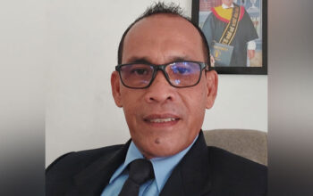 Menegakkan Benang Basah, Menjual Timbangan Keadilan 3 Firman Tobing: menjual timbangan keadilan