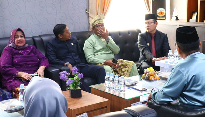 Wali Kota Payakumbuh Hadiri Hari Jadi ke-242 Kota Pekanbaru