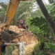 Pemasangan box culvert jembatan darurat untuk atasi jalan amblas yang mengganggu akses warga di Nagari Kurnia Selatan, Kecamatan Sungai Rumbai