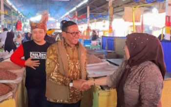Wali Kota Bukittinggi, Ramlan Nurmatias silaturahmi dengan Pedagang Pasar Bawah Bersatu