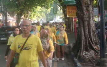 ASN dan Karyawan BMCKTR dan Perkimtan Sumbar Jalan Santai Bareng 1 ASN dan Karyawan BMCKTR dan Perkimtan Sumbar Jalan Santai Bareng