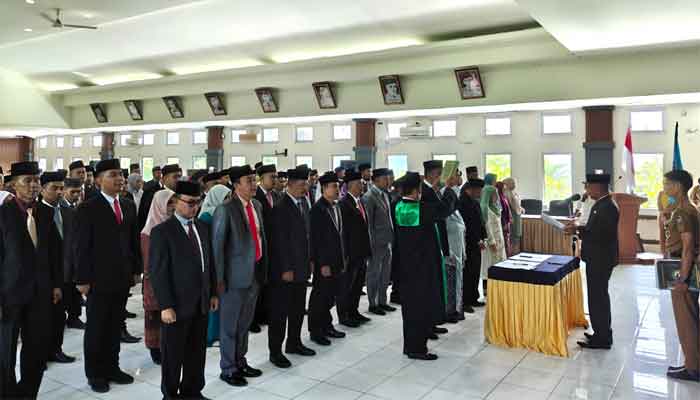 Bupati Limapuluh Kota, H. Safni lantik 134 Pejabat Administrator dan Pengawas