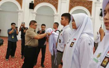 54 Calon Paskibraka Bukittinggi Ikuti Pendidikan dan Pelatihan 6 Wako Ramlan Nurmatias buka Pendidikan dan Pelatihan bagi 54 Calon Paskibraka Bukittinggi