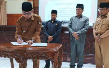 DPRD bersama Pemko Bukittinggi Sepakati Ranperda Pertanggungjawaban Pelaksanaan APBD 2025 Menjadi Perda 2 DPRD Kota Bukittinggi Setujui Ranperda Pertanggungjawaban Pelaksanaan APBD 2025 Menjadi Perda