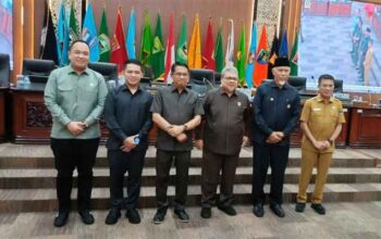 DPRD Sumbar Setujui Ranperda Pertanggungjawaban APBD 2025, Tekankan Perbaikan Tata Kelola Keuangan Daerah 3 DPRD Sumbar Setujui Ranperda Pertanggungjawaban APBD 2025