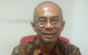 Tinjau Dugaan Pengalihan Kuota BBM Nelayan, Kadis ESDM Sumbar Bersama Satgas Sidak ke Air Bangis 3 Kabid Energi ESDM Sumbar, Erick Kurniawan