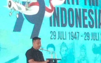 Sumbar Dipercaya Jadi Tuan Rumah Hari Bakti TNI AU ke-79 3 Wagub Sumbar, Vasko Ruseimy sampaikan sambutan dalam Hari Bakti TNI AU ke-79