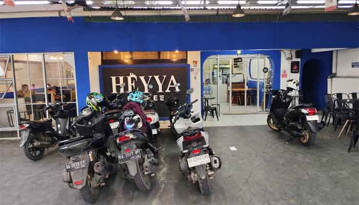 Heyya Coffee dan Billiard