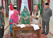 Gubernur Sumbar Ajak Kampus Jadikan Hibah Buku Sastra Tamil sebagai Penguat Riset dan Pelestarian Warisan Minangkabau