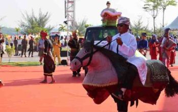 Pawai Taaruf MTQ XII Kepri di Tanjungpinang