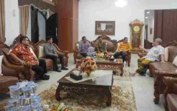 DPRD Sumbar dan KPID Perkuat Literasi Media, Muhidi Dukung Regulasi Penyiaran Lokal 3 Ketua DPRD Muhidi, menerima kunjungan silaturahmi jajaran KPID Sumbar