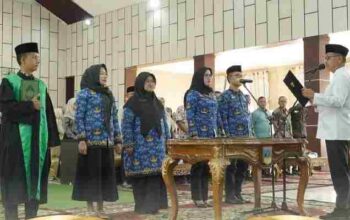Bupati Solok Selatan Lantik 4 Pejabat Administrator dan Pejabat Pengawas 6 Bupati Solok Selatan Lantik 4 Pejabat Administrator dan Pejabat Pengawas