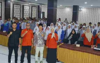 Pemko Payakumbuh Bekali Pengurus OSIS dengan Pendidikan Politik 6 Pemko Payakumbuh Bekali Pengurus OSIS dengan Pendidikan Politik