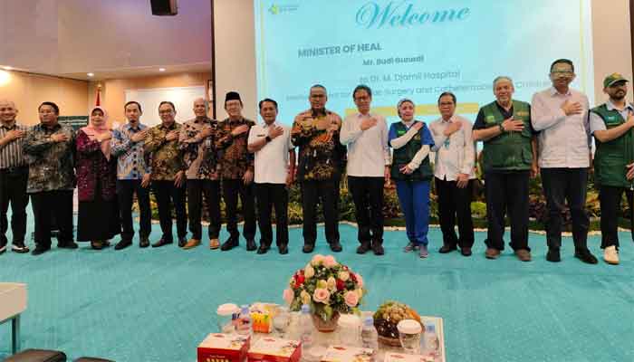 Kolaborasi RSUP M Djamil Padang dengan KSRelief Arab Saudi Perkuat Layanan Operasi Jantung Anak di Sumbar 1 Menteri Kesehatan, Budi Gunadi Sadikin saat pembukaan Proctorship Kasus Kardiovaskular Pediatrik di RSUP Dr. M. Djamil Padang