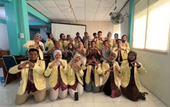 Mahasiswa KKN UNP di Desa Silungkang Oso, Kecamatan Silungkang, Kota Sawahlunto