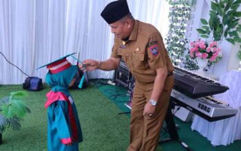 Libatkan Lansia, Pemko Payakumbuh Apresiasi Wisuda Iqra dan Khatam Alquran di Talang 6 Wako Payakumbuh, Zulmaeta hadiri Wisuda Iqra dan Khatam Al-Quran di Kelurahan Talang