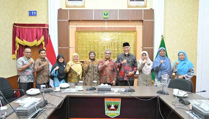 Audiensi Gubernur Sumbar, Mahyeldi Ansharullah dengan jajaran FMIPA Universitas Andalas di Istana Gubernuran
