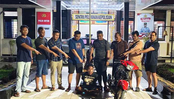 Tim gabungan Satreskrim Polres Dharmasraya bersama Unit Reskrim Polsek Pulau Punjung berhasil membekuk Aldo alias Kencun, terduga pelaku pencurian kendaraan bermotor (curanmor)