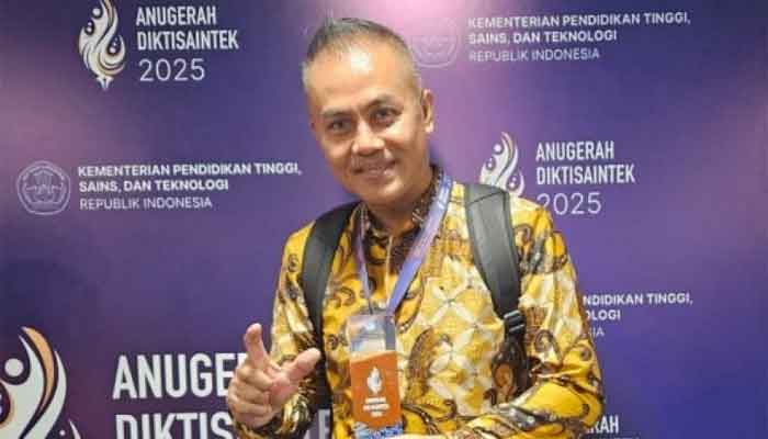 Dosen UNP Rahadian Zainul Raih Gold Winner SINTA Award di Anugerah Diktisainstek 2025 1 Dosen UNP Rahadian Zainul Raih Gold Winner SINTA Award di Anugerah Diktisainstek 2025
