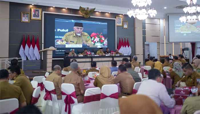 Rapat Asistensi dan Monitoring Penyesuaian APBD dalam rangka Pemanfaatan Tambahan Dana Transfer ke Daerah (TKD) Tahun Anggaran 2026 bagi pemerintah provinsi serta kabupaten/kota se-Sumatera Barat